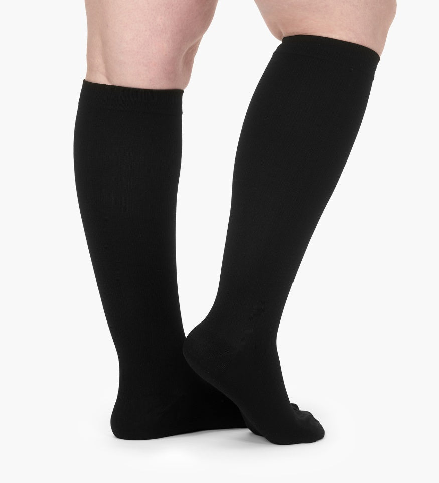 Everstride™ Advanced Wide Compression Socks For Pain Relief - M / Black