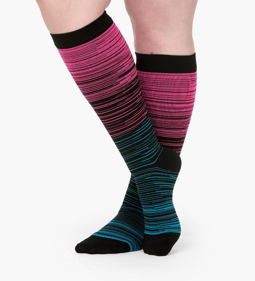 Everstride™ Advanced Wide Compression Socks For Pain Relief (Stripes) - L / Pink, Blue