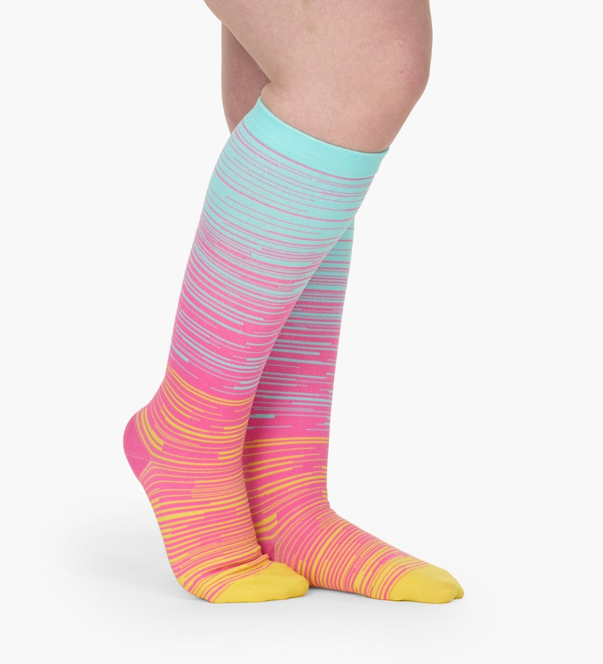 Everstride™ Advanced Wide Compression Socks For Pain Relief (Stripes) - L / Pink, Yellow